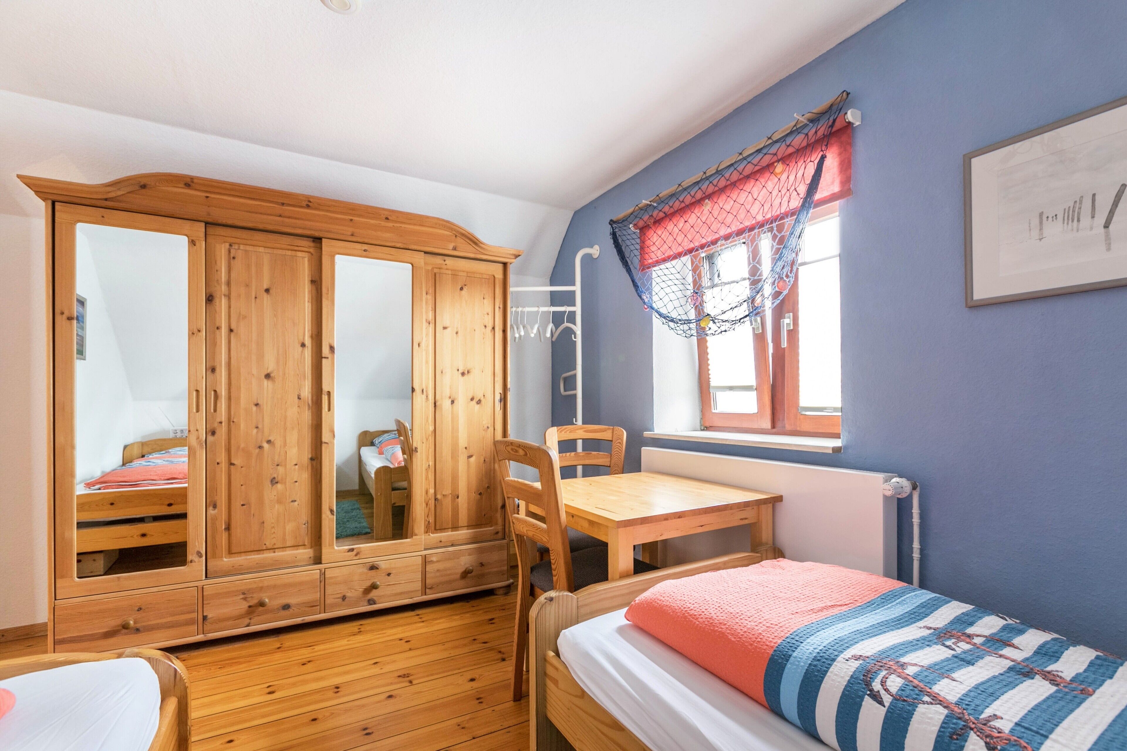 2 makuuhuonetta, ilmainen Wi-Fi, vuodevaatteet