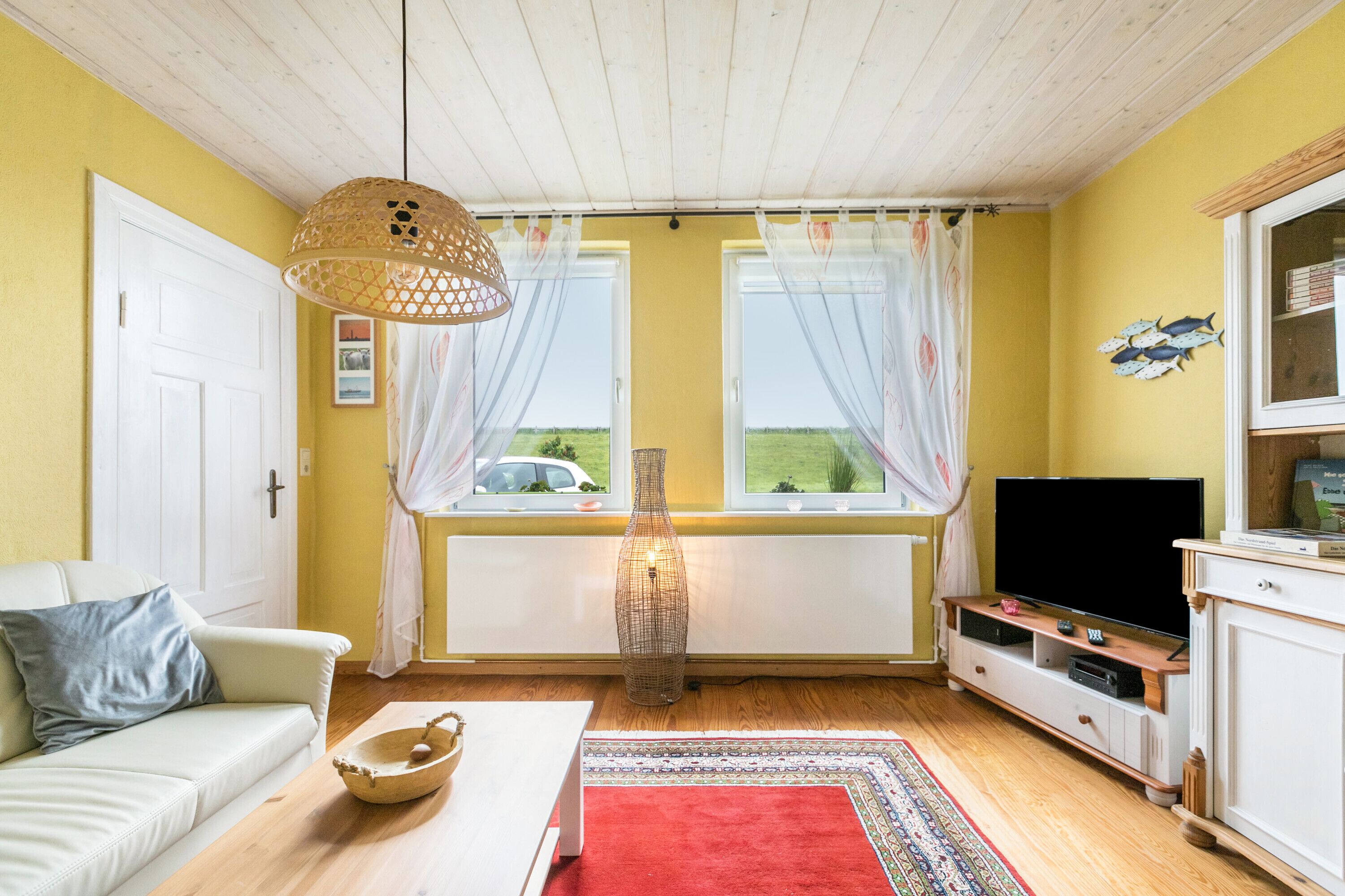 Fernseher, Kamin, DVD-Player, Stereoanlage