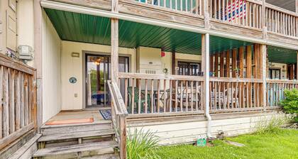 Unwind Poolside, Walk to Sand! Ocean City Condo