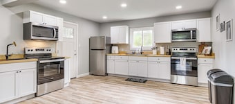 Spacious Oswego Home: 6 Mi to Fort Ontario!