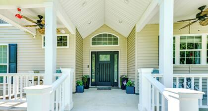 Family-Friendly Eufaula Area Home w/ Boat Parking!