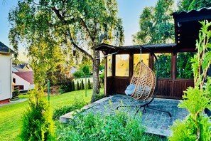 Terrace/patio - Entire House - Terrace - Grill - Playground - Playroom
Holiday Home Taufstein 2 (Herbstein)