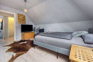 2 chambres, fer et planche à repasser, Wi-Fi gratuit, draps fournis