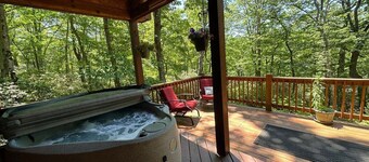Humble Bee Mountain Cabin