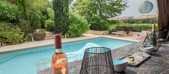 Beautiful holiday home with a shared pool