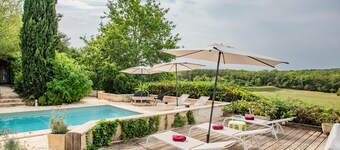 Fine holiday home with a shared pool