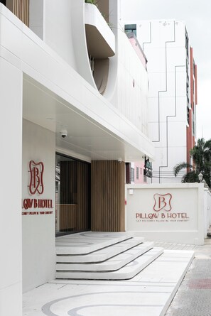 Exterior - Pillow B Hotel (Bangkok)
