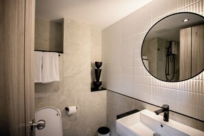 Bathroom - Pillow B Hotel (Bangkok)
