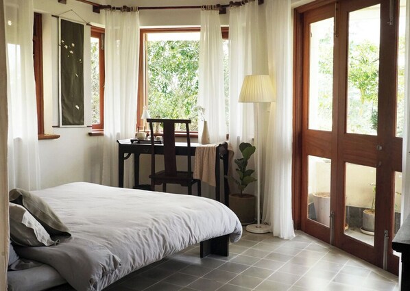 Deluxe Tek Büyük Yataklı Oda, Vadi Manzaralı | Güneşlik/perde, ütü/ütü masası, ücretsiz kablosuz İnternet 