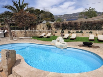 Vue sur piscine