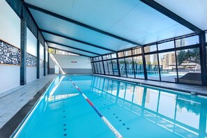 Inomhuspool och uppvärmd pool