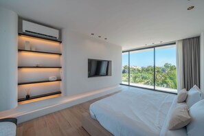 Luxury Villa, 4 Bedrooms, Patio, Pool View | 4 bedrooms, iron/ironing board - Villa Uma (Kerobokan)