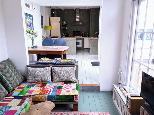 Living area - The Damlanderhofje Cottage (Bergen)