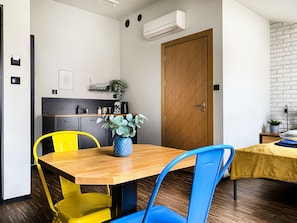 Dining - Cozy Apartment with A/C for couples, City Center 2, Różana (Kraków)