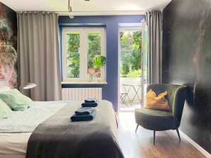 1 soverom, strykejern/-brett, wi-fi (inkludert) og sengetøy