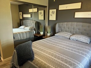 1 chambre, fer et planche à repasser, lit parapluie, Wi-Fi gratuit