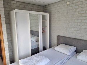 3 bedrooms, free WiFi