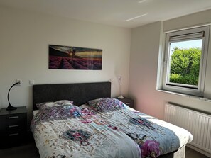 2 bedrooms, free WiFi