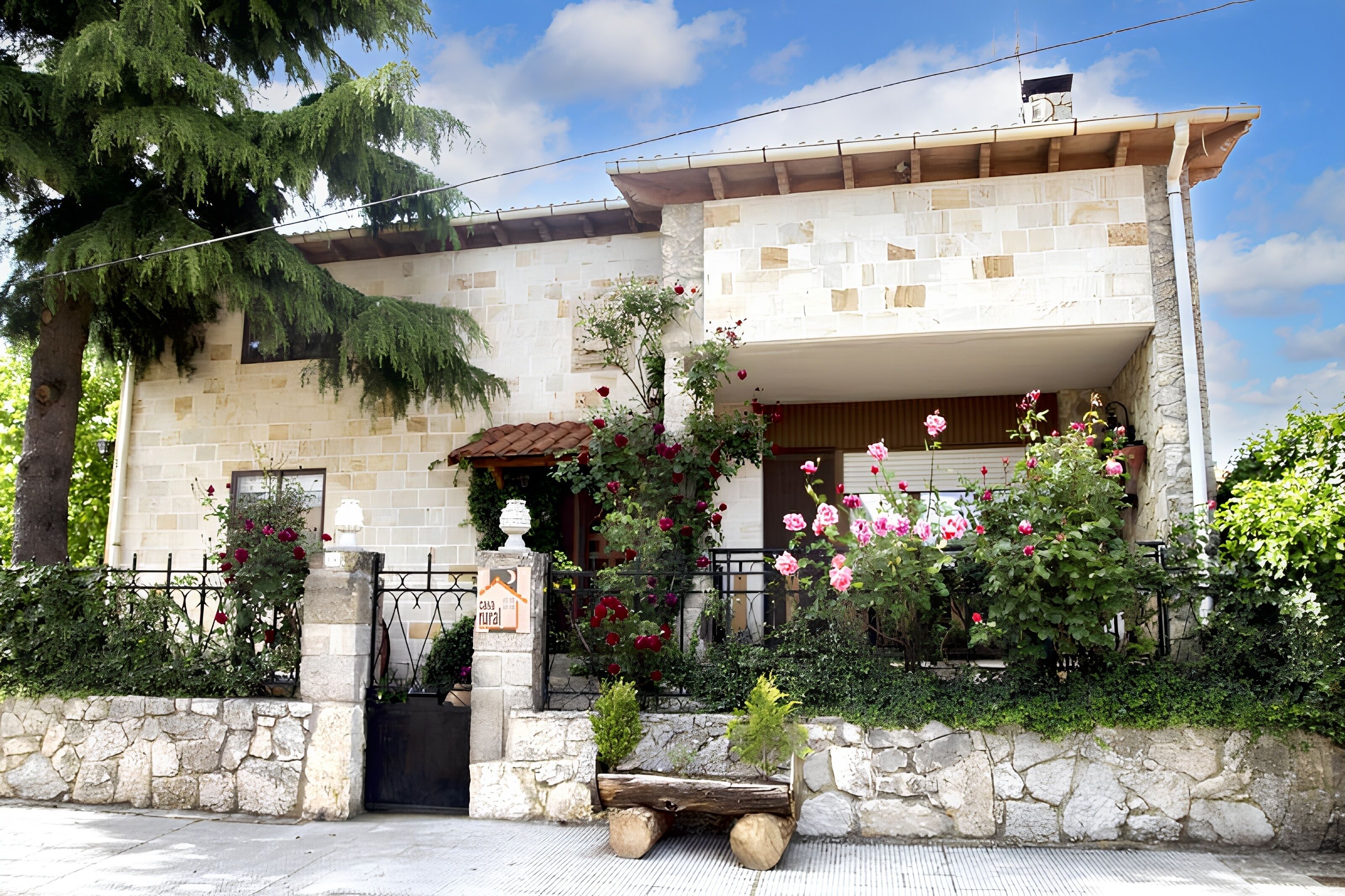 Façade