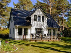 Exterior - Short break Comfortable holiday residence (Glowe)