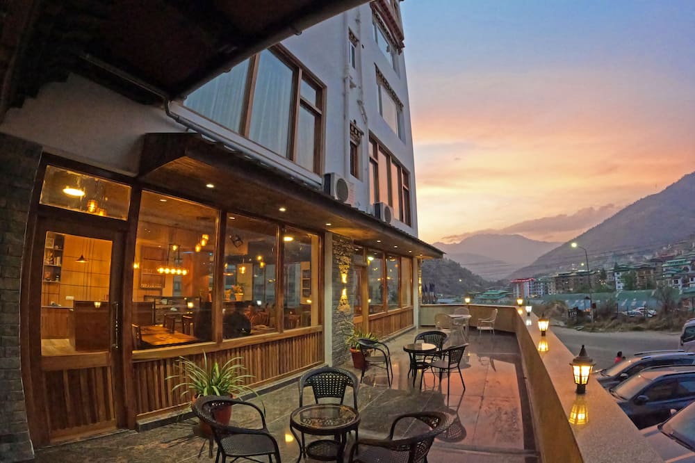 Asura Hotel