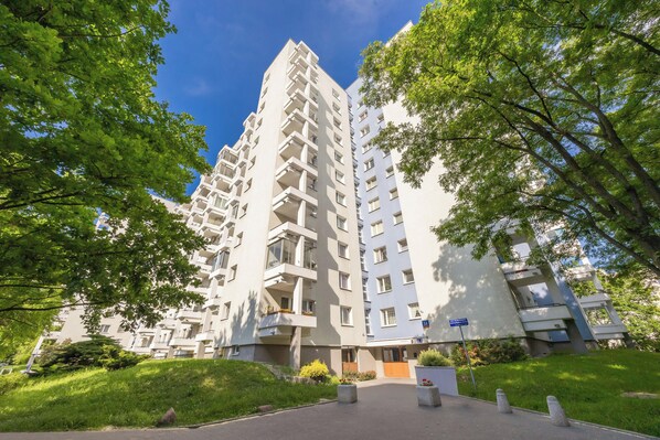 Front of property - Cosy Apartment for 4 by Renters (Warsaw)