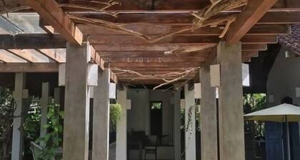 A Colonial Bungalow in Weligama!