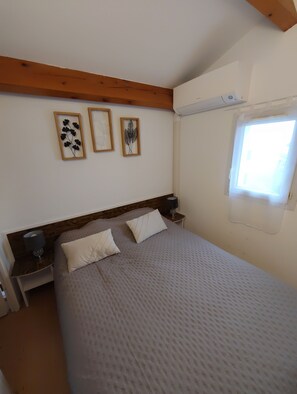 2 chambres, draps fournis