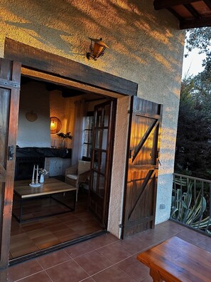 Exterior detail - Villa Vista del Paradis (Calonge)