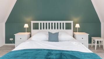 3 Schlafzimmer, Bügeleisen/Bügelbrett, Reisekinderbett, kostenloses WLAN