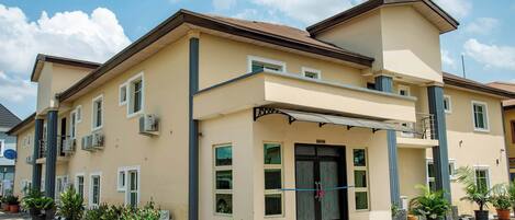 Façade de l’hébergement