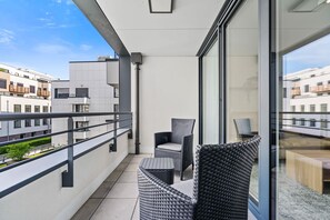 Terrace/patio - Modern 1-BR Apartment with Balcony in Cessange (Luxembourg)