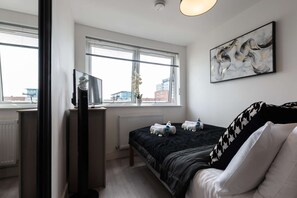 2 Schlafzimmer, Bügeleisen/Bügelbrett, WLAN, Bettwäsche