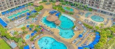 Innenpool, beheizter Pool