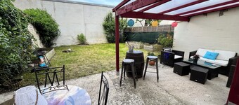 Appartement Cosy au Coeur des Maisons de Champagne Avec Jardin Privé de 110m2