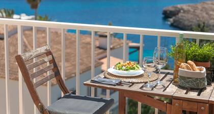 Apartment with Spectacular Ocean View in Portocolom