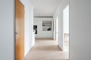 Leilighet – premier, bakgårdsutsikt | 3 soverom, sengetøy av topp kvalitet og individuelt dekorert