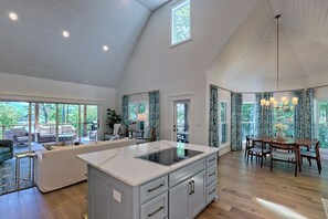 Interior - Big Oak Bungalow by Chatuge Home Concierge | Lake House · Private Dock · Hot Tub · Ping Pong · Fireplace (Hiawasee)