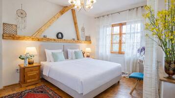 Superior Room | Egyptian cotton sheets, premium bedding, memory foam beds