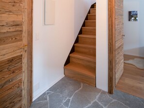 Interior - Pilànous Residence - E-Alpine Suite - Swiss Alps (Haute-Nendaz)