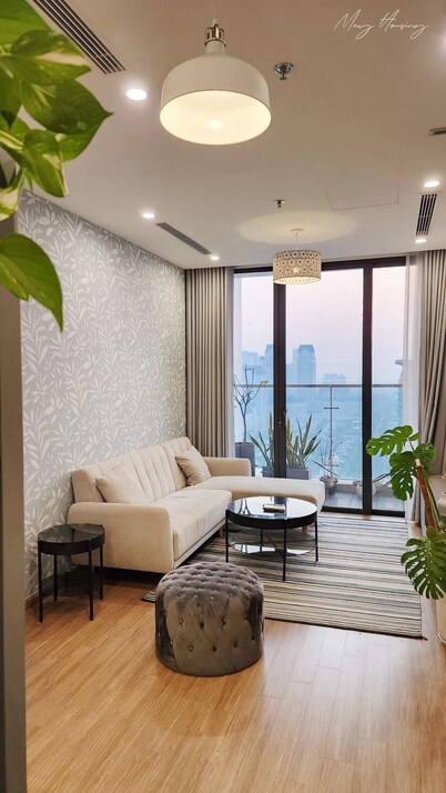 May Housing - Vinhomes Skylake