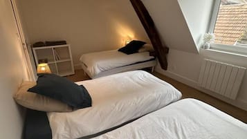 2 bedrooms, free WiFi