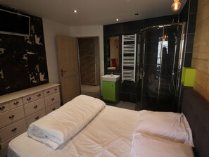 2 Schlafzimmer, WLAN