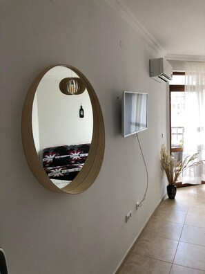 1 habitación, tabla de planchar con plancha, wifi y ropa de cama 