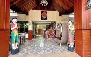 Reception - Sawadeelanna Hotel (Nan)