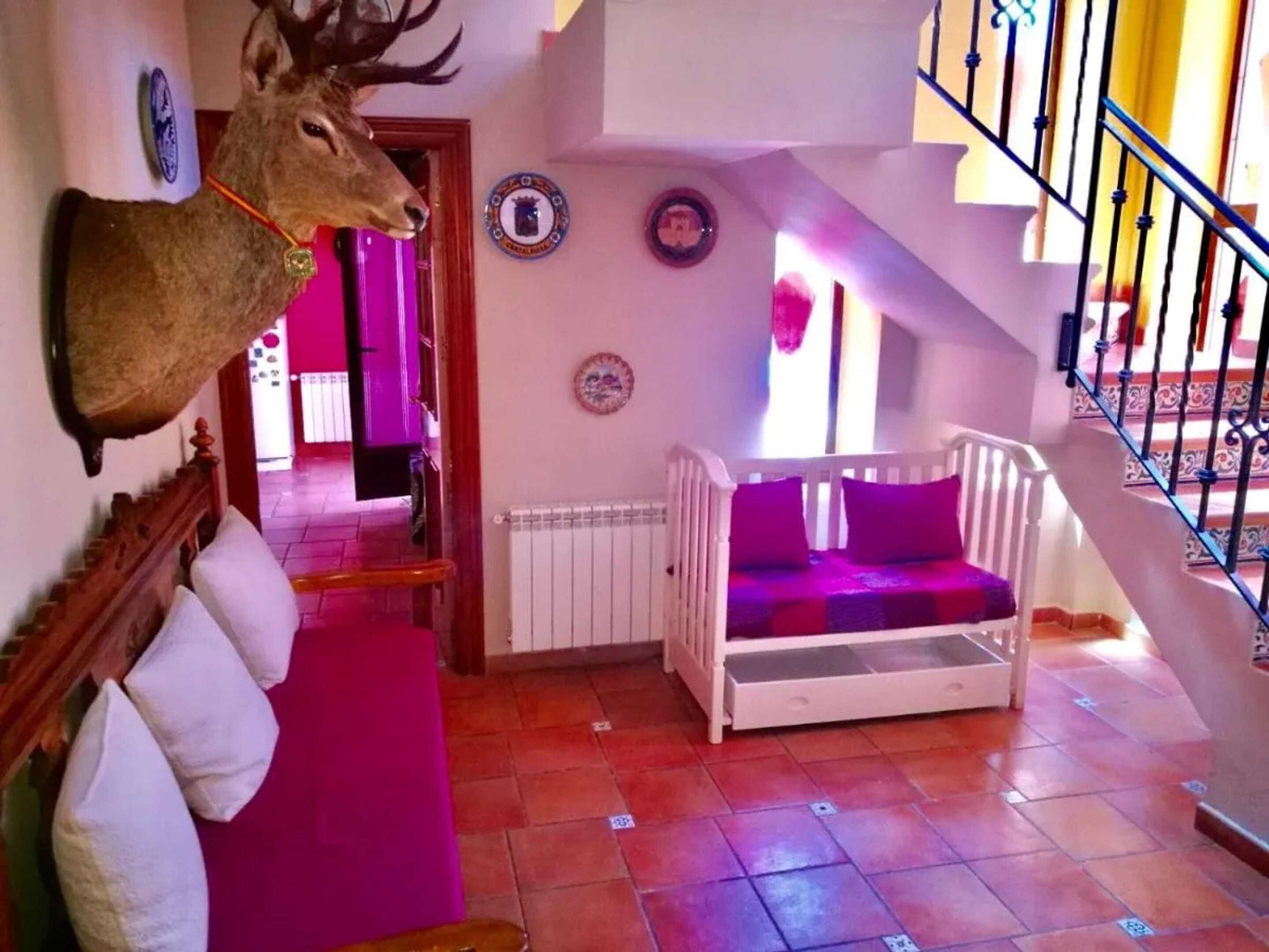 Homerez - Villa Luxueuse à Arcas, Piscine Privée - Cuenca