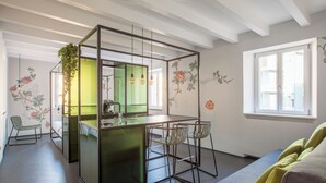 Unclassified image, 2 of 12, button - Casa Trentini Atemporary Art Apartmets  (Trento)