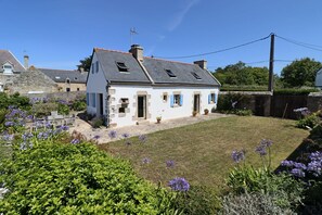 Exterior - 391-Beautiful fisherman's house, closer to the beach with sea view (Primelin)