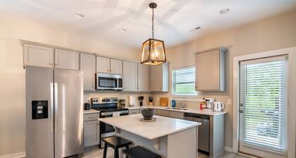 Spacious Brand New 5 Bedroom Home in Cullman