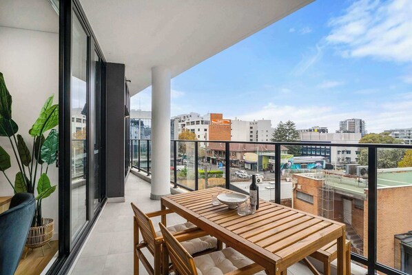 屋外ダイニングエリア